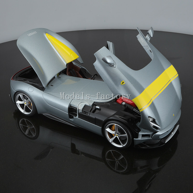 自動車 BBR 1/18 Ferrari Monza SP1 l grey Bburago Ferrari Monza SP1 Silver Metallic Yellow Stripes 1/18