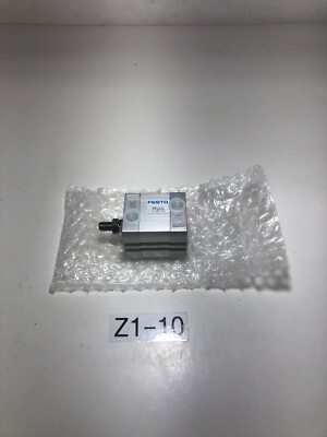 New Festo Pneumatic Cylinder ADN-1 1/4 -0.5-A-P-A-Q 557080 145psi *Fast Shipping