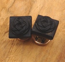 10K Gold Carved Onyx Knot Vintage Retro Mourning Cuff Links