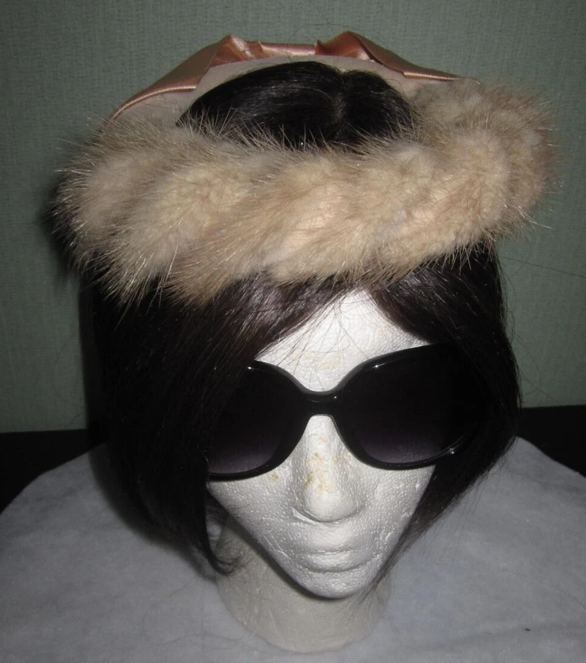 De colección Damas Bronceado Claro Visón Piel Real Fascinador Sombrero Banda para el Cabello con Melocotón Satinado Lazo