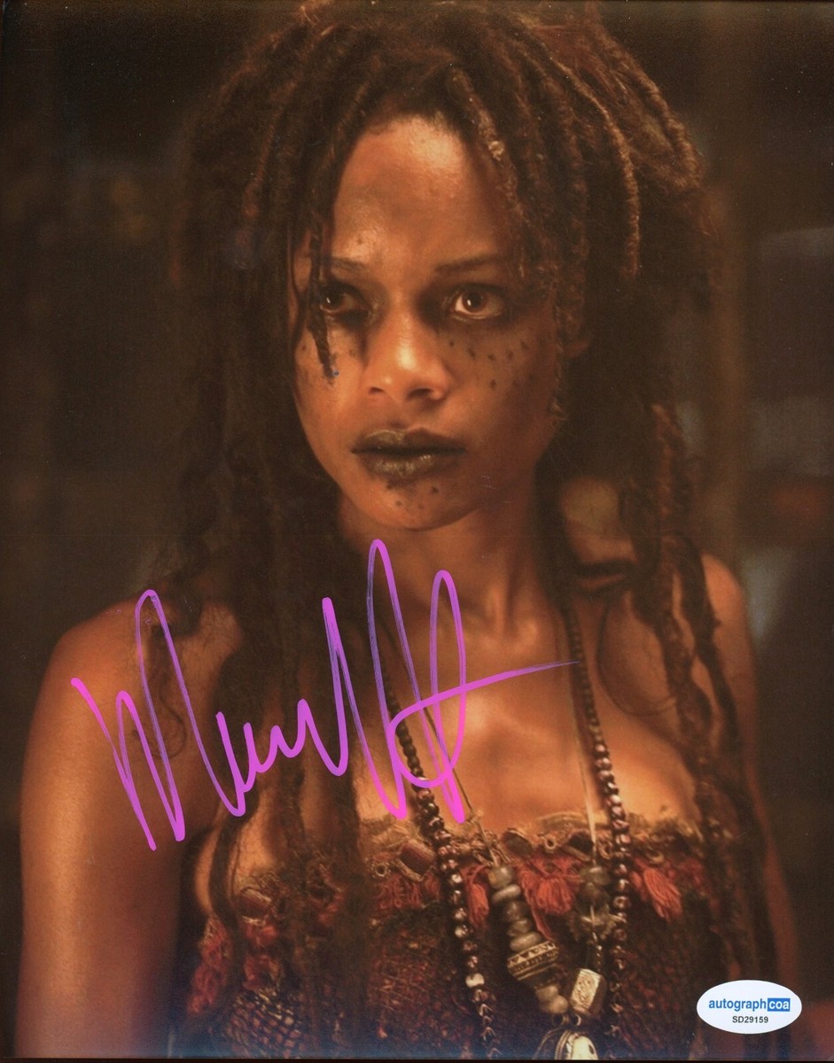 Naomie Harris Sexy Autographed Signed 8x10 Photo ACOA | eBay