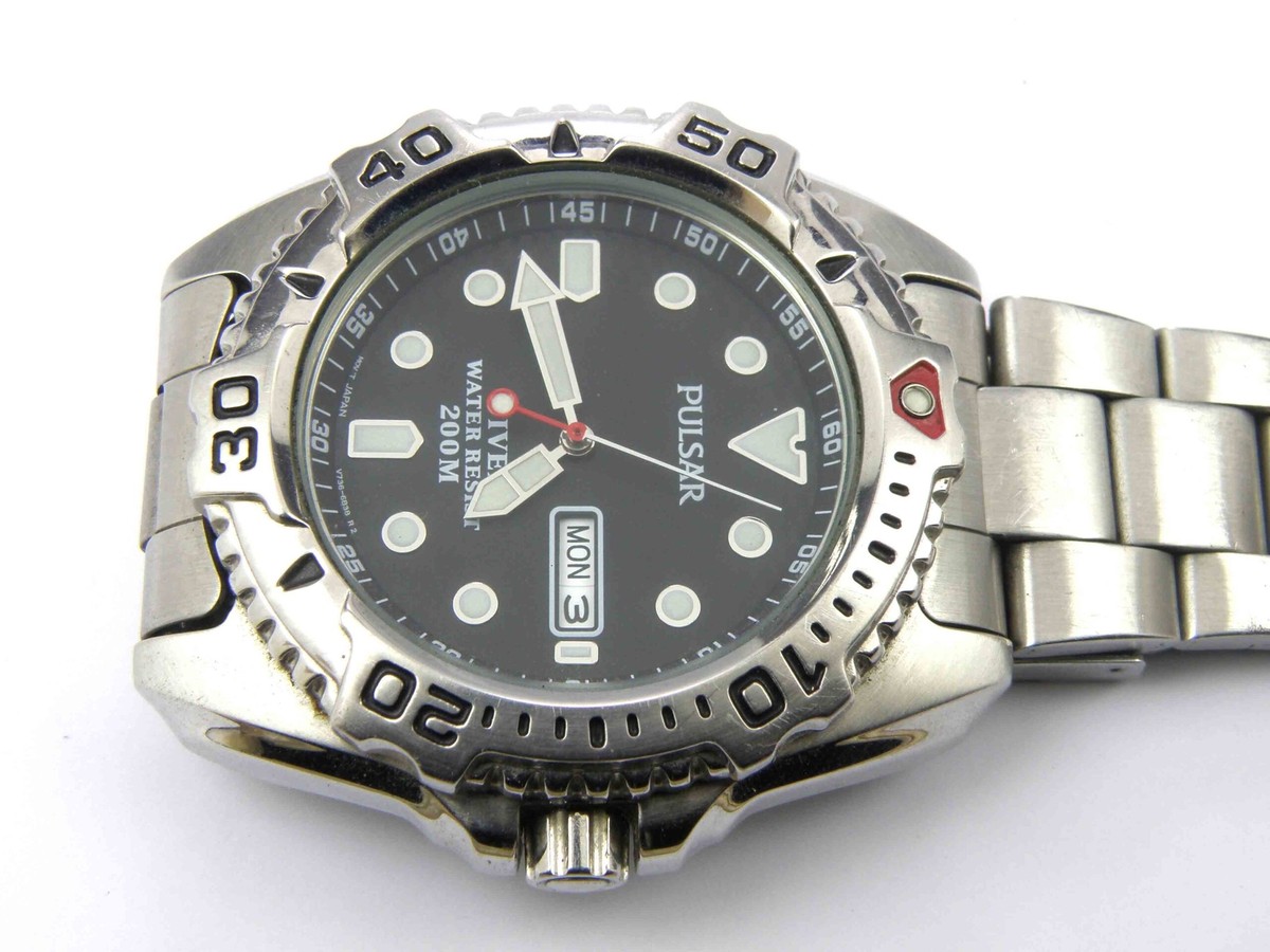 Mens Pulsar V736-6A60 Professional Divers Watch - 200m | eBay UK