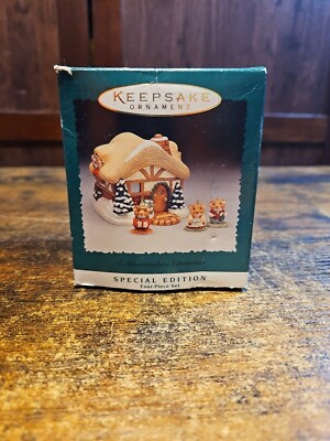 Hallmark Ornament Christmas A Moustershire Christmas Four Piece Set 1995 #T10