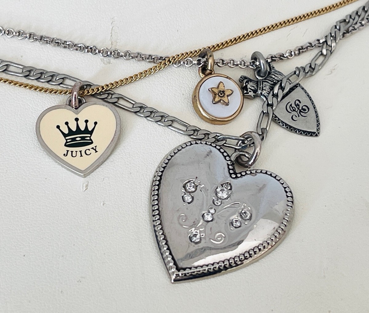 【Dior】Heart charm multi-chain necklace CHRISTIAN DIOR Necklace Multi Chain Antiqued Gold Tone Heart