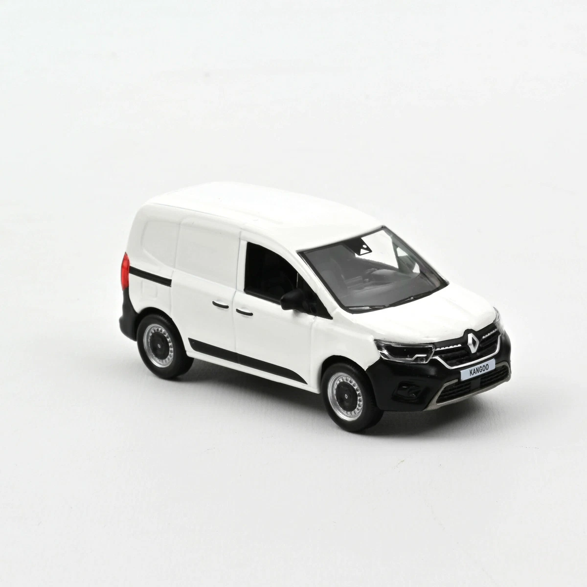 Renault kangoo white 2025