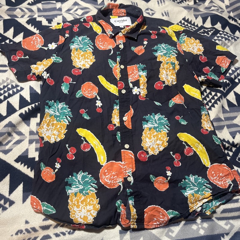 Corridor NYC fruits print shorts sleeve shirts S banana cherry pineapple orange