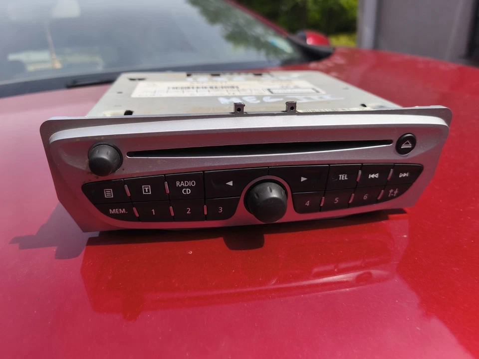Autoradio Origine Renault Mégane 3 Et Scenic 3  - Photo 1/3