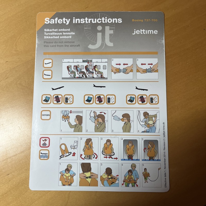 JETTIME B 737-700 Safety Card