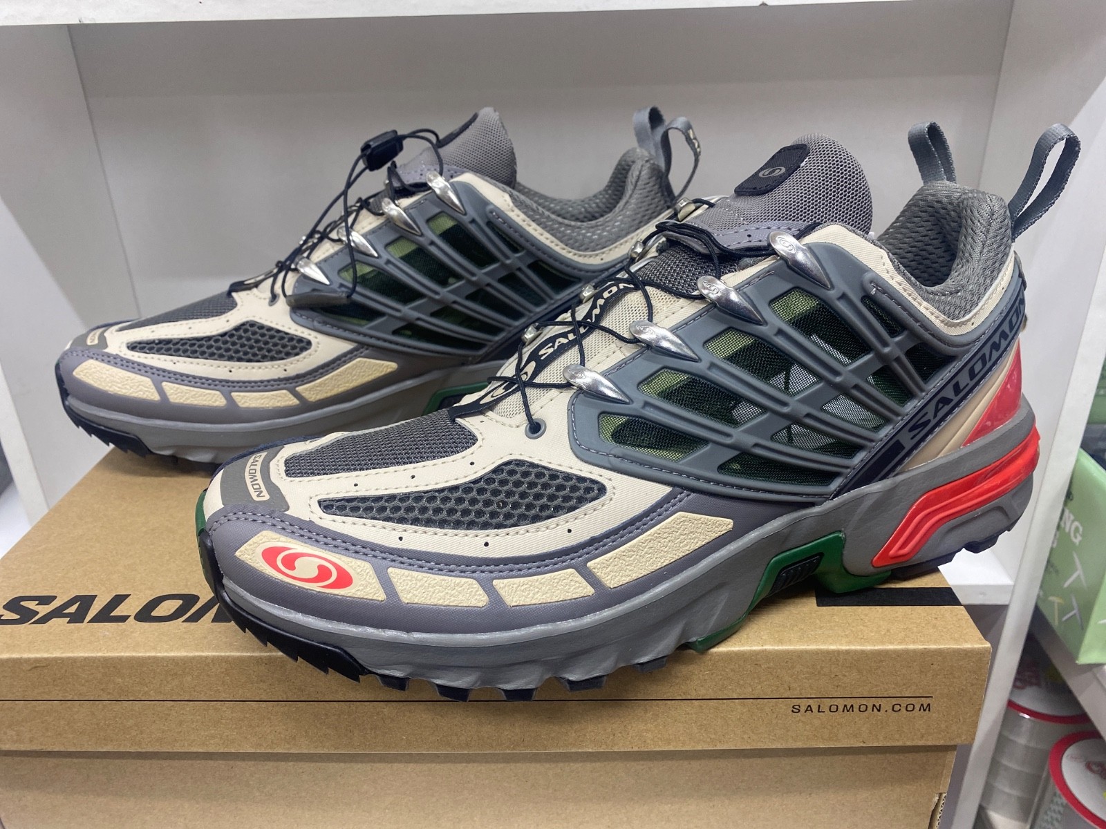 Salomon ACS Pro Pewter Cement Sneakers UK10 US10.5 - Stylish Comfort image 2