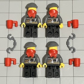 The LEGO City Bandit Minifigure Lot Of 4  60024  Advent Calendar 2013 G2 3