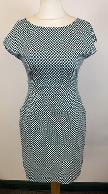 Boden Damen grün-weiß Jersey Stretch Midikleid UK 10P U-Boot Ausschnitt Sommer