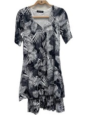 Tango Mango Black/White/Gray/ Fern Leaves  V-neck Dress Med Ruffle Ret $105