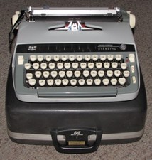 Immaculate Vintage 1974 Smith Corona 6MSE Sterling Typewriter Blue thumbnail