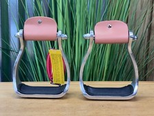 Showman Youth / Pony Size Aluminum Western Saddle Stirrups w Rubber Treads  NWT