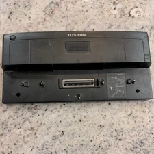 TOSHIBA Docking Station Model No. PA3082U-1PRP - No Cord
