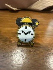 Disney After Dark MYSTERY Villain Tiny Kingdom Tick Tock Alarm Clock Pin 167702