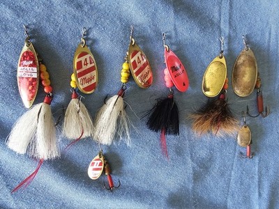 8 Mepps Aglia Spinning Lures, 2 Vintage, one Long, #1,3,4,5