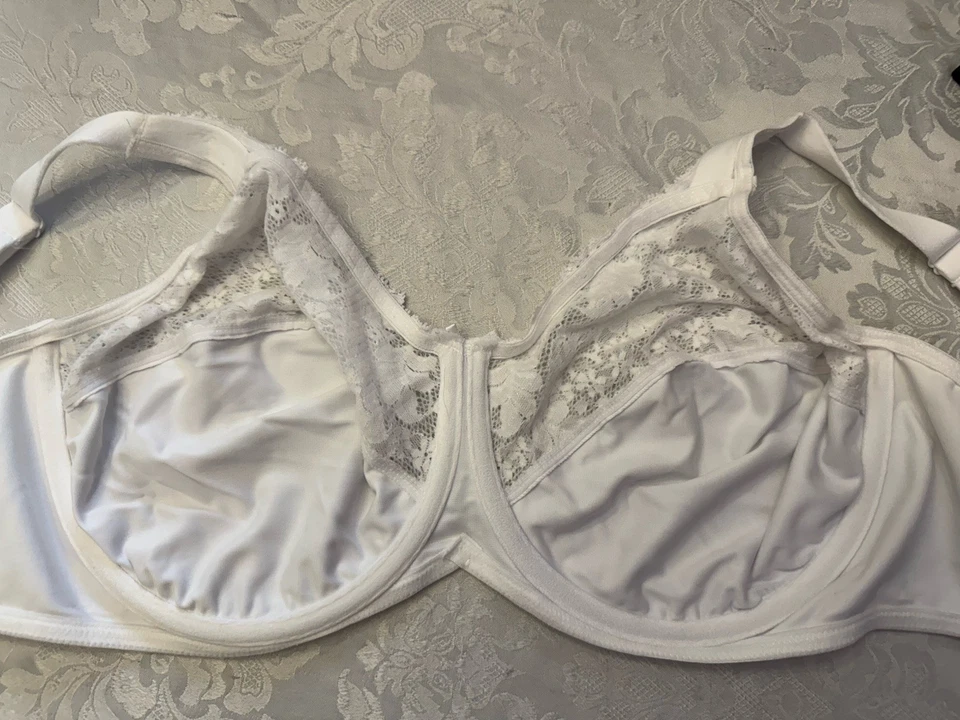 Sujetador Lilyette By Bali Talla 44D Minimizador Con Aros 0428 Blanco Encaje Cobertura Completa Foto 4 de 4