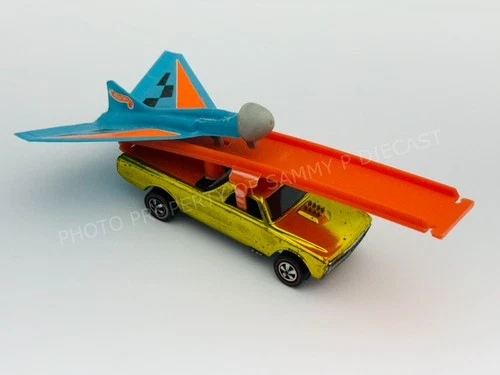 Hot Wheels Redline SKYSHOW FLEETSIDE Yellow US Blue Plane Very Nice !!!