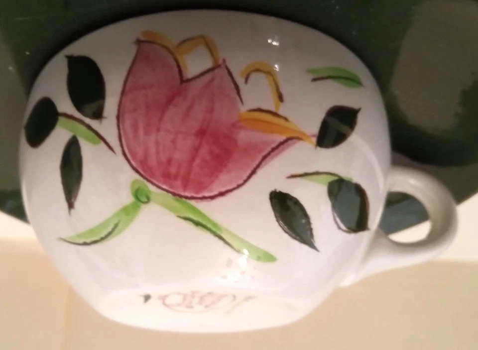 2 SETS VTG. STANGL COUNTRY GARDEN PATTERN CUPS & SAUCERS - Image 4 of 4