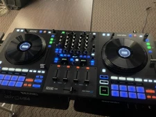 RANE FOUR  DJ Controller with Odyssey Redline Soft Case Preowned Bundle