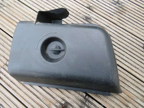 BMW E36 Abdeckung Rücklicht innen rechts 3er 8122478 Rückleuchte Blende hinten