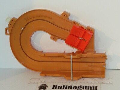 1977 Big Loader Construction Set Loading Dock Curved Track Part Only Tomy 5001
