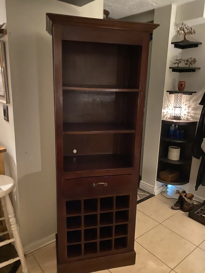 Armario de bar tradicional de madera maciza de caoba estilo europeo Foto 2 de 4