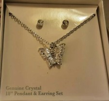 CRYSTAL BEAUTIFUL BUTTERFLY NECKLACE AND EARRING SET