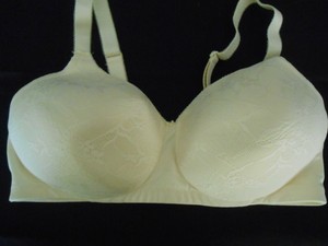 Vanity Fair 38d Zoned In Support Wire Free Full Coverage Ivory Bra 72243 Nwot Ebay