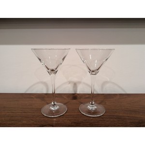 Set of 2 Vintage Mid Century Luminarc Martini Glasses | 7.5″ Tall Retro Barware