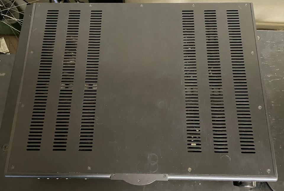 Preamplificador KRELL KCT Clase A (Sin Control Remoto) Foto 4 de 4