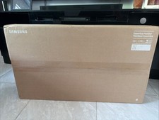 Samsung 32-Inch Flat Computer Monitor, 75Hz, Borderless Display, AMD Freesync, G