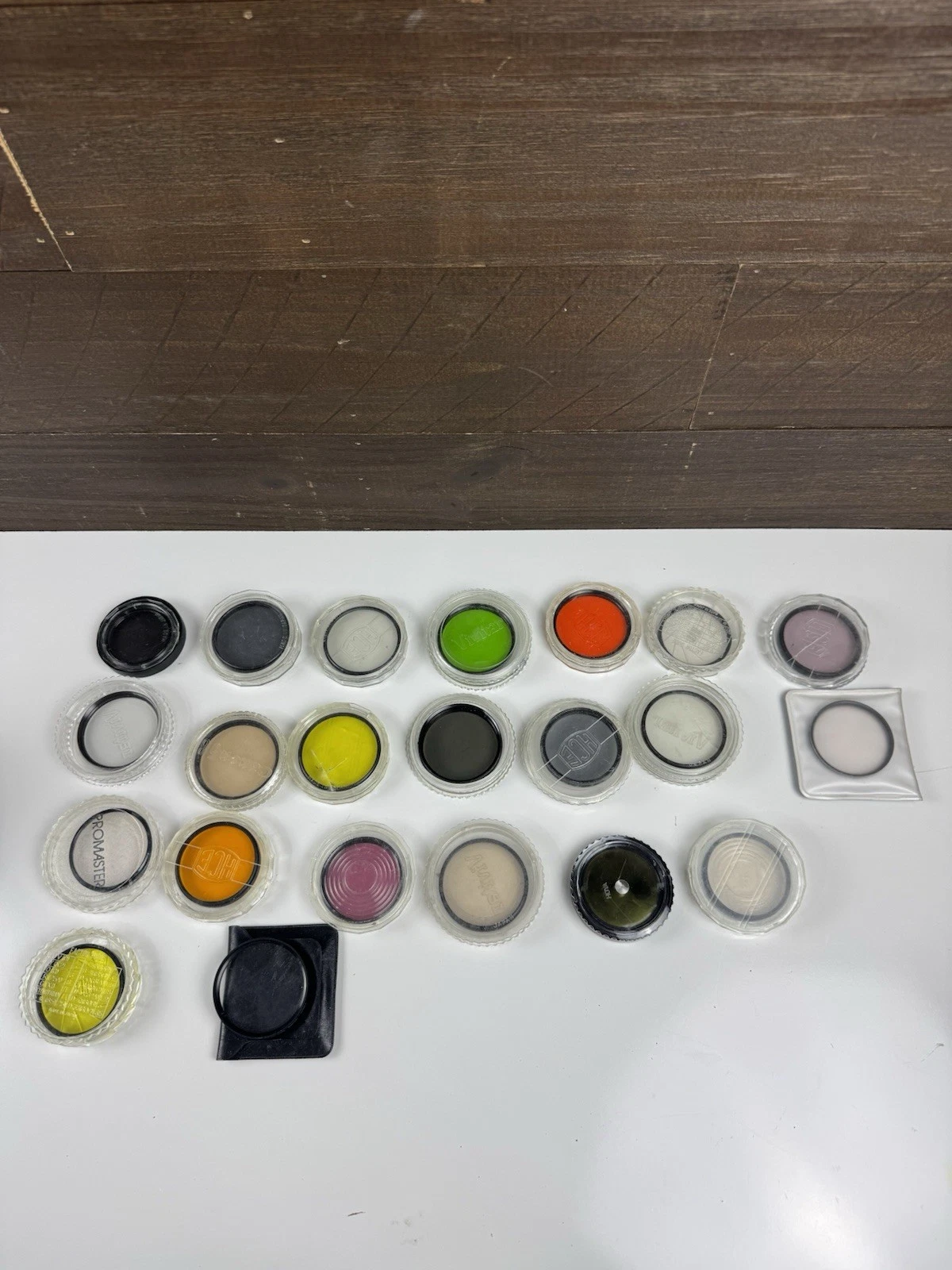 Lot Of 22 Camera Lens Filters - Tiffen, Hoya, Vivitar, Star - 55mm