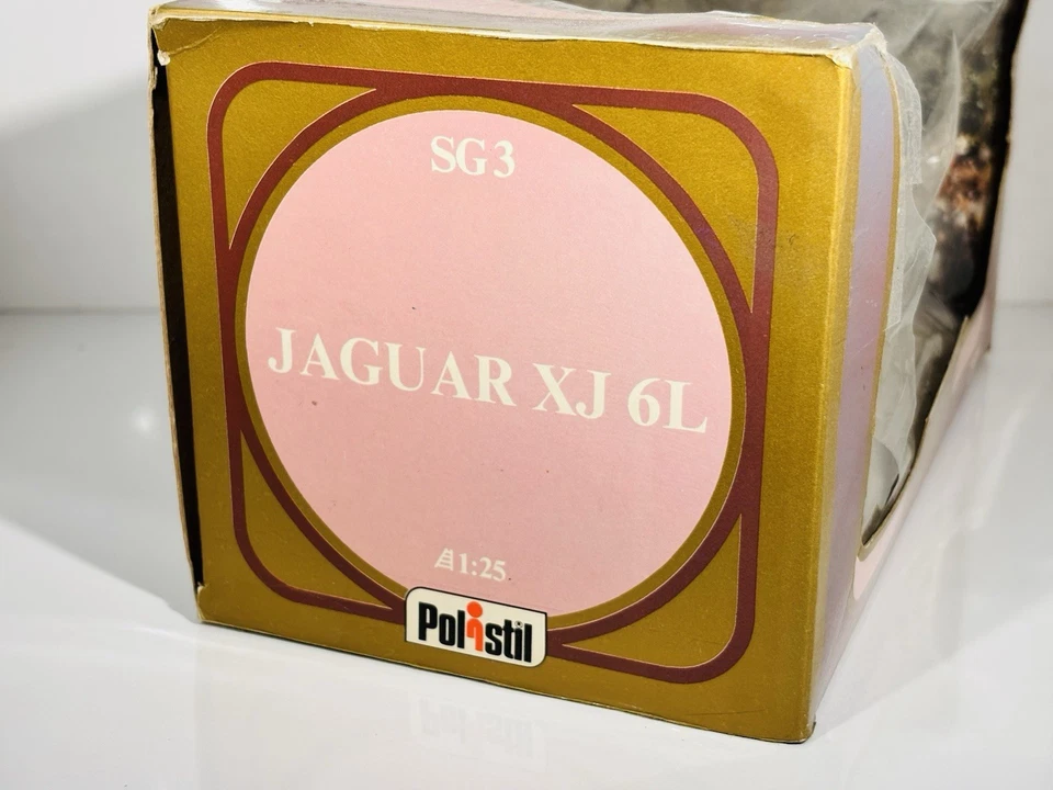 Polistil 1/25 Scale SG1 Jaguar XJ6L - Silver - Boxed - Image 3 of 4