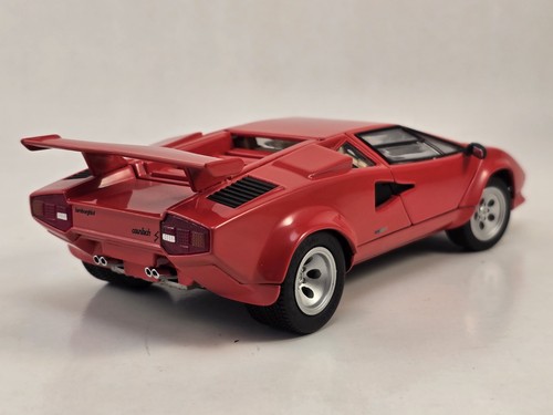 Franklin Mint 1985 Lamborghini Countach 5000S "SEVILLE RED" 1:24 - Picture 15 of 18