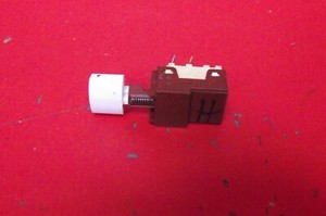 WÄSCHETROCKNER CANDY GOC218-80 HITZESCHALTER