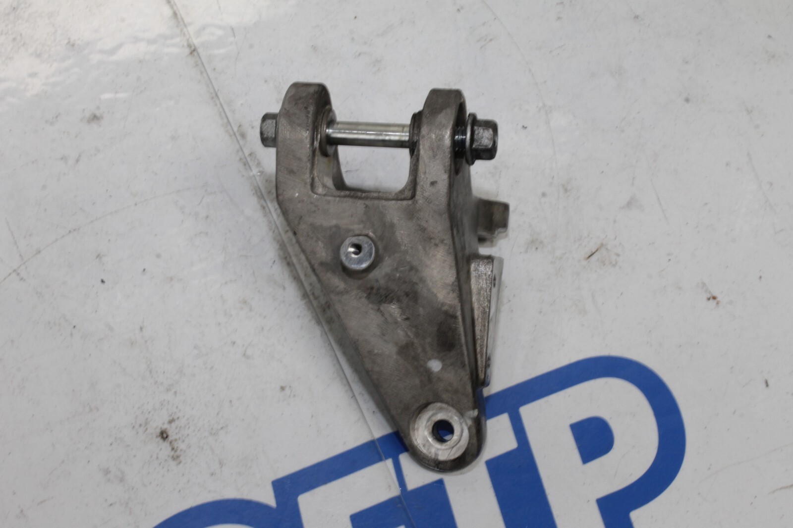 12-14 MCLAREN MP4-12C 12C 570 650 OEM LH DRIVERS FRONT STRUT BRACKET 11A5984CP