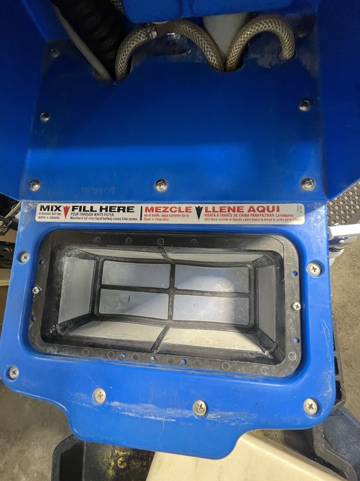 Rug Doctor Mighty Pro Carpet Cleaner MPC2D Cleaning Vacuum Commercial