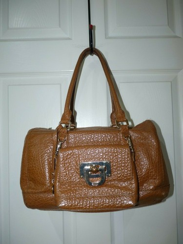 DKNY Tan Shoulder Bag with Removable Crossbody Bag 3 in 1 bag with dustbag - Picture 5 of 12