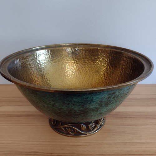 Vintage A.N. Oppenheim Israel Hammered Brass Green Enamel Centerpiece Bowl - Picture 2 of 12