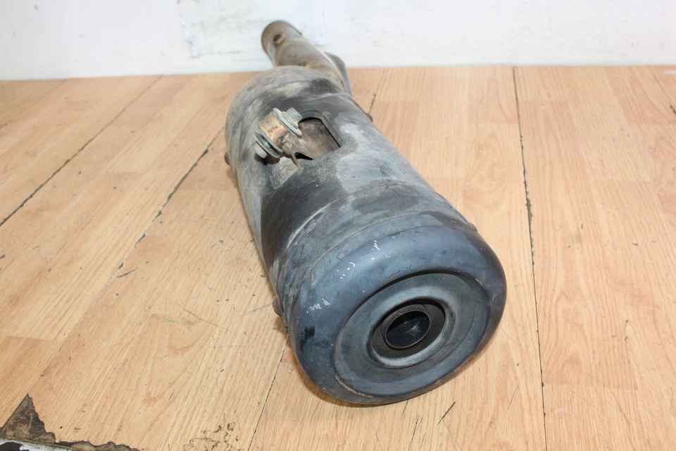 Silenciador de escape Suzuki Quadmaster 500 2000 Foto 2 de 4