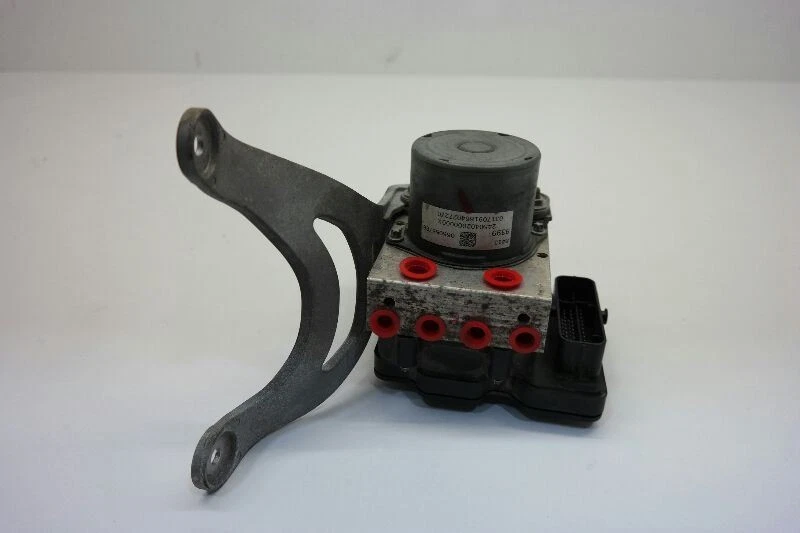 Chevrolet Malibu 2017 pieza de freno antibloqueo LS. Foto 2 de 4