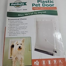 PetSafe Plastic Pet Door Medium Dog Up to 40 lbs 8-1/8" x 12-1/4" Opening New