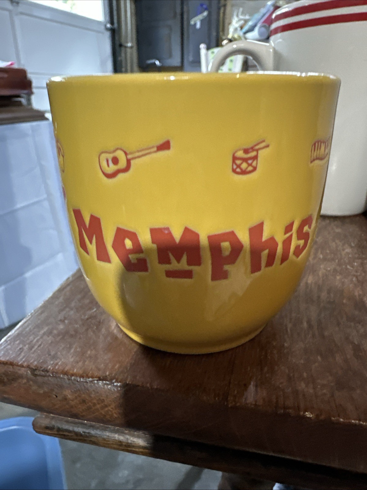 Lindt Stymeist Colorways? Mug Yellow Salmon Memphis Music