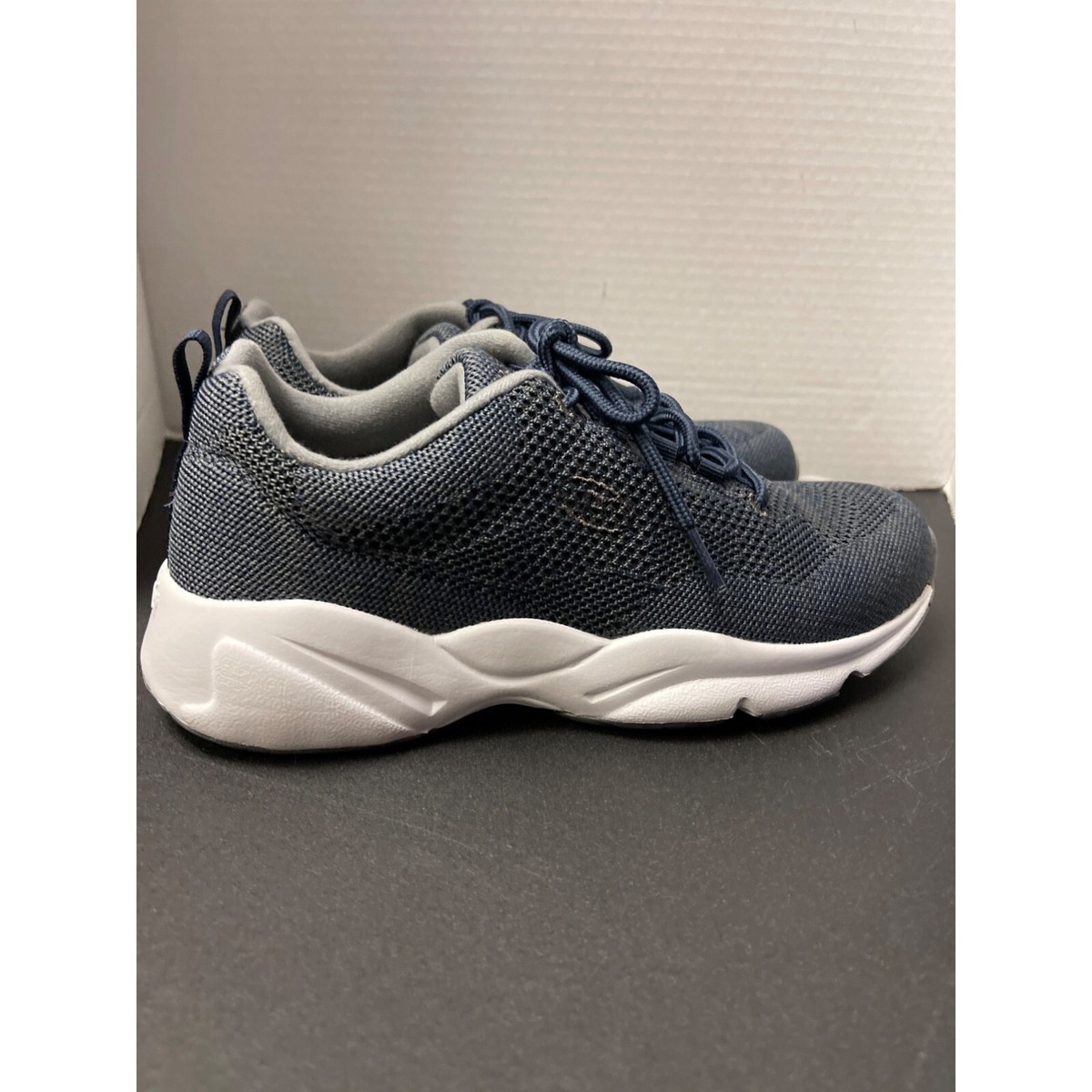 NEW! Propet Stability Fly Walking Sneaker Diabetic Friendly Shoes Men\'s Size 7 NEW! Propet Stability Fly Walking Sneaker Diabetic Friendly  main image 3