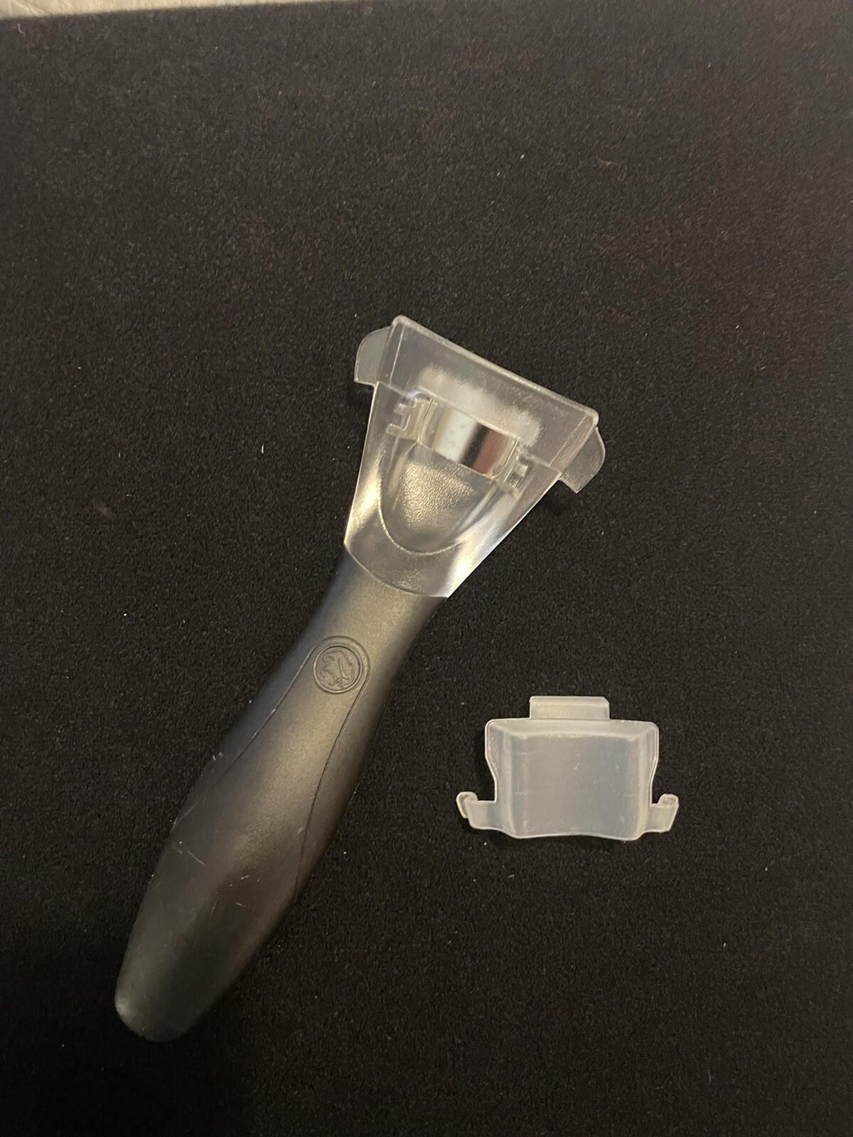 Pampered Chef Kernel Cutter #1114  Stainless Steel Corn on Cob