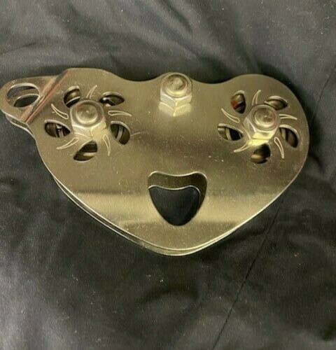 Fusion Climb Advent Speed Super Stainless Steel Pulley 50KN - Picture 3 of 3
