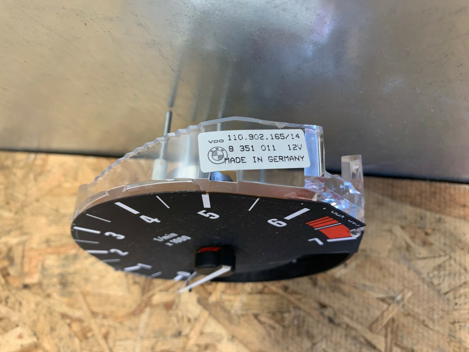 BMW E34 91-95 525i 530i 535i 540i E32 740 Instrument cluster tach tachometer