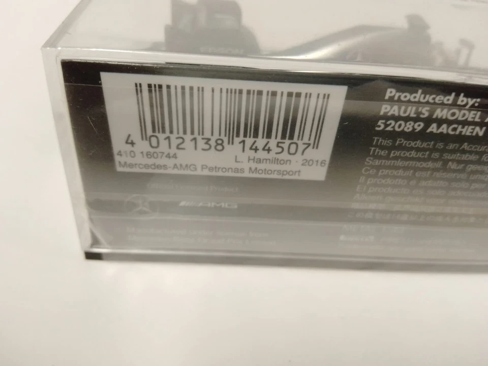 MINICHAMPS Mercedes W07 Lewis Hamilton Winner Abu Dhabi Gp 2016 1/43 410160744 - Bild 4 von 4